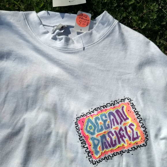 Vtg '89 OP Surf long sleeve - Picture 2 of 6